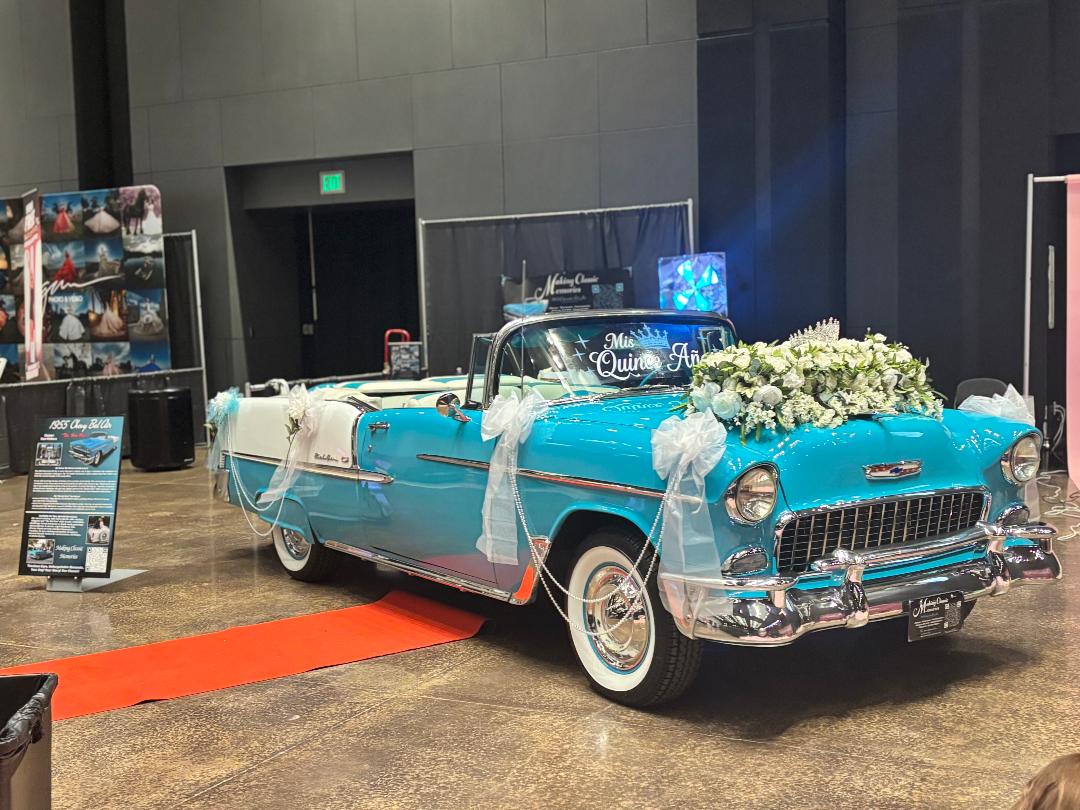 Ole' Belle decorated for a quinceañera expo